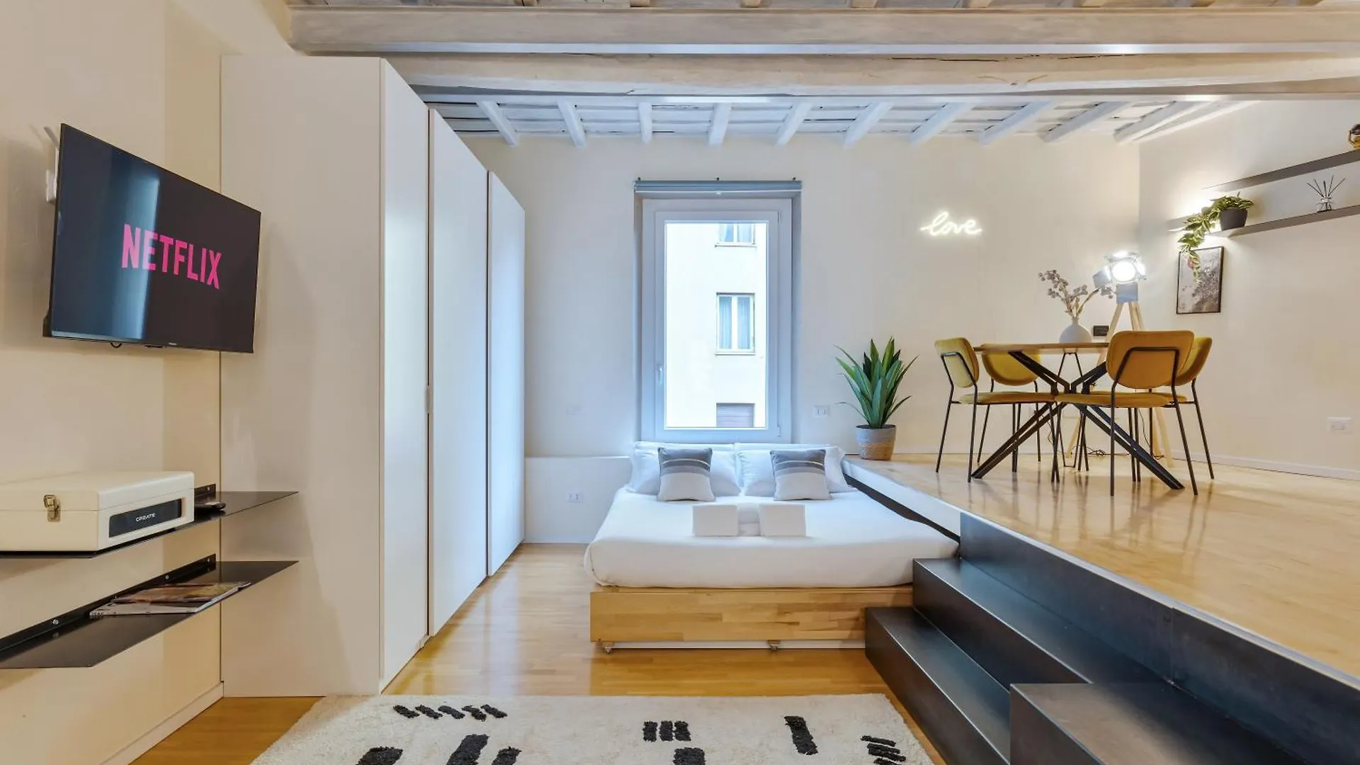 Apartment Cantoni 4A - Loft At Colosseum Rome