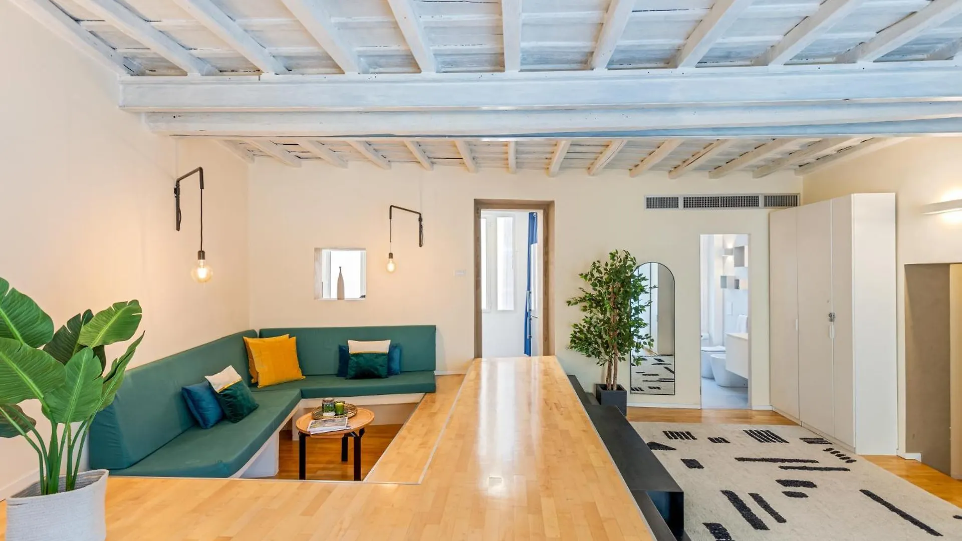 Cantoni 4A - Loft At Colosseum Rome Apartment